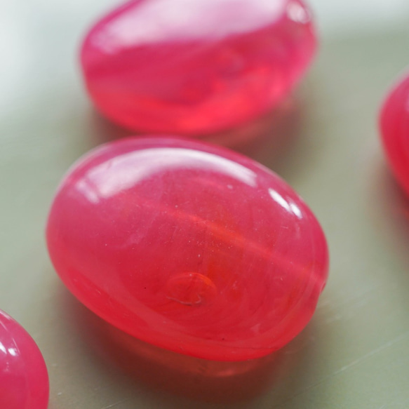 Pink Oval Beads (4pcs) 4枚目の画像