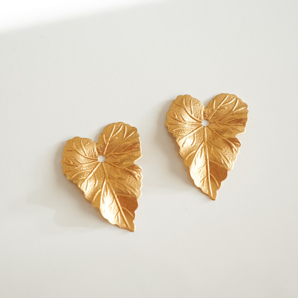 Brass Big Leaf Charm (2pcs) 1枚目の画像