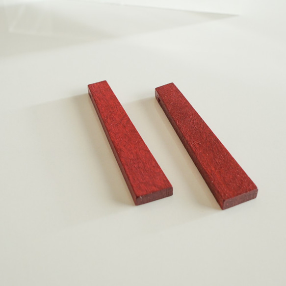 Trapezoid Wood Beads -Red- (4pcs) 2枚目の画像
