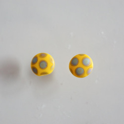 1960's Glass Yellow Cabochon (2pcs) 1枚目の画像