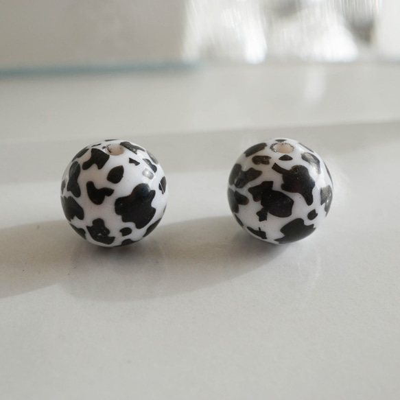 Cow Pattern Beads -Small- (4pcs) 4枚目の画像