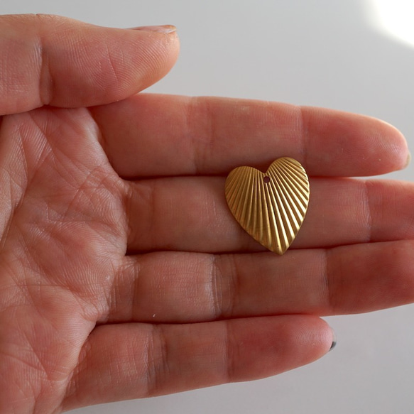 Heart Leaf Charm -Gold- (2pcs) 2枚目の画像