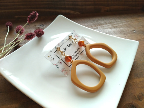ラバー素材マスタードオレンジ(秋冬):ピアスorイヤリング 5枚目の画像