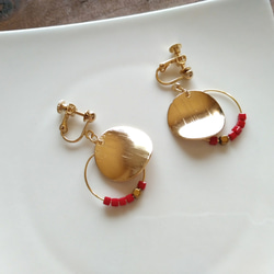 coin×vintage beads(red):ピアスorイヤリング 3枚目の画像