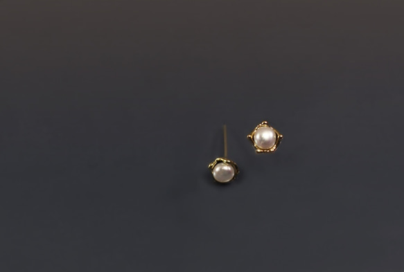 圖像系列-天然珍珠純18K金耳環(一對) 第1張的照片