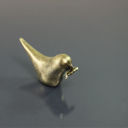 人形餅シリーズ 鳥と羽の文鎮人形ネックレス その他置物 Maple jewelry 
