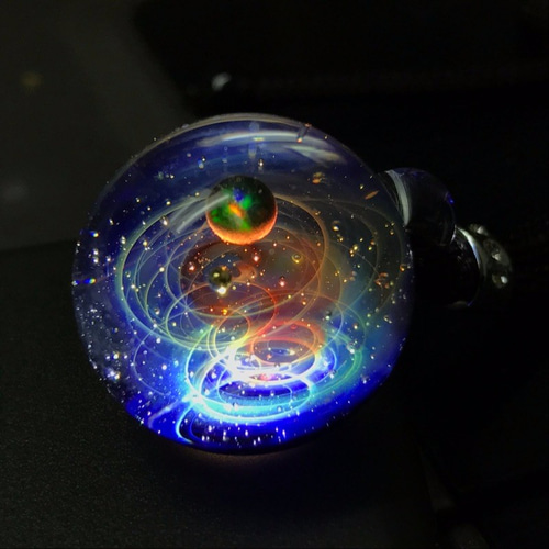 未使用 ボロシリケイトガラス　ヒューミング　ペンダント　満月と金星　宇宙 ginga-993.jpg