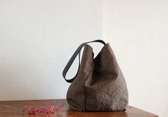 育つかばん。太陽染め：柿渋：ワンショルダー ショルダーバッグ so