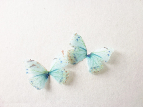 ちょうちょのパーツ 3cm シフォン オーガンジー 素材　蝶 パーツ グリーン 31 蝶々 バタフライ 5枚目の画像