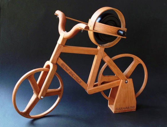 木製置物 木製ジャイロ自転車のオブジェ 立体・オブジェ 風箱 KAZABAKO