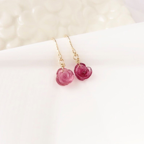 14kgf〉ピンクトルマリンのフラワーピアス/イヤリング（B） ピアス 