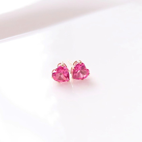 14kgf〉ハートのピンクトパーズピアス（5mm） ピアス（スタッド・一粒