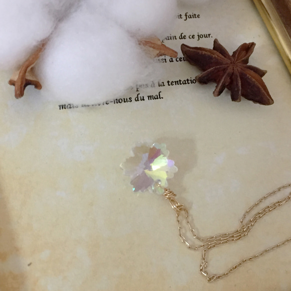 再販《受注制作》【14kgf】Crystal of snow & gold necklace 4枚目の画像