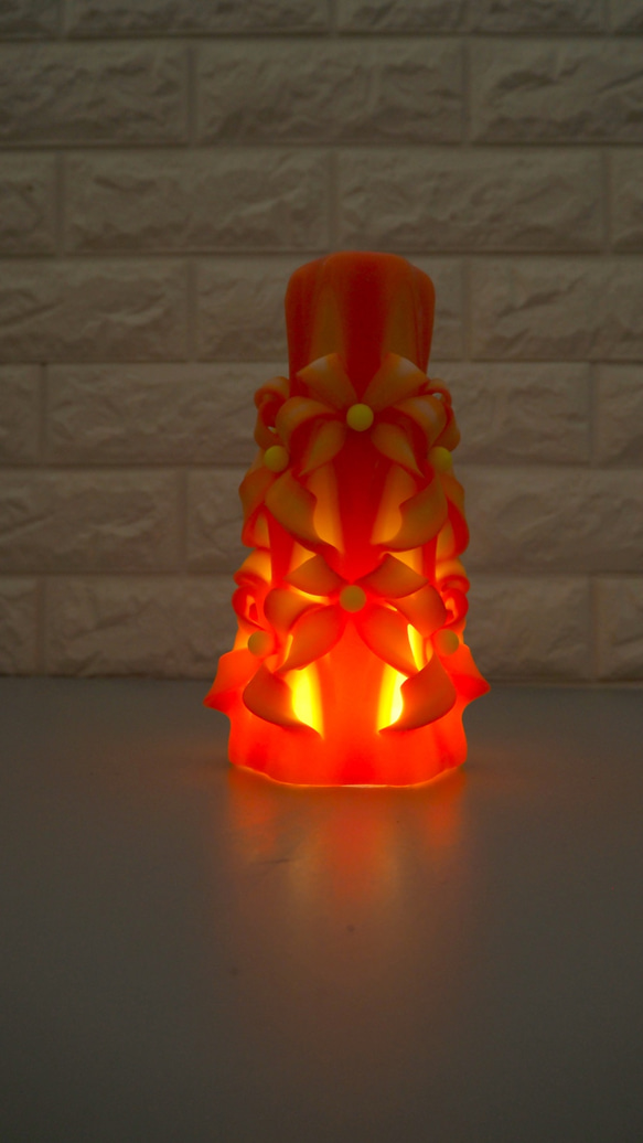 CutNCarve裝飾藝術蠟燭/Decorative Art Candle - Eclat (8") Pink 第5張的照片