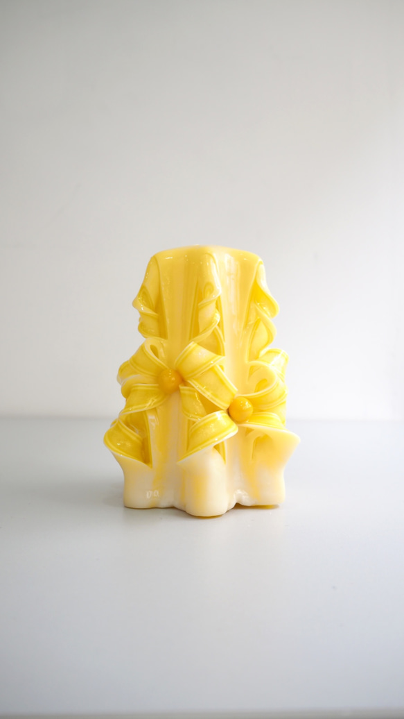 CutNCarve裝飾藝術蠟燭/Decorative Art Candle - Eclat (5") Yellow 第2張的照片