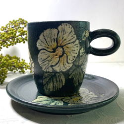 山芙蓉刻劃咖啡杯盤組_陶器馬克杯 第2張的照片