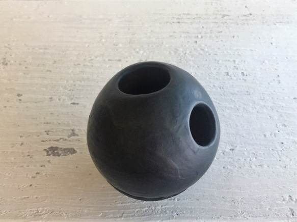 丸穴鉢植えシリーズ-インクカラーダブルopening_potteryフラワーポット 2枚目の画像