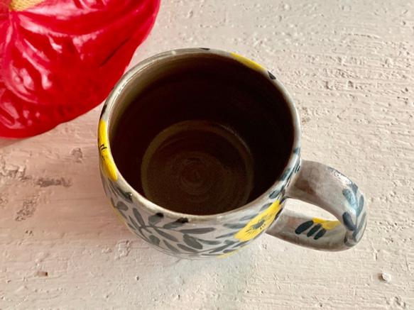 黃花與藤蔓咖啡杯_陶器馬克杯 第4張的照片