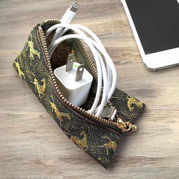 畳縁　筆盒　馬模式　金馬　日式 第7張的照片