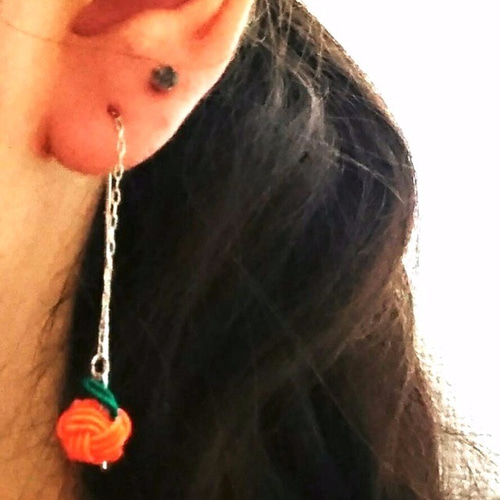 ミニチュア みかん】水引製 ピアス コロコロ フルーツ「水引（Mizuhiki