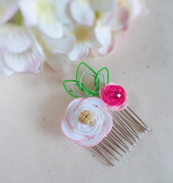 水引“Mizuhiki”製作　　花藝設計　髮飾　茶花　白　日式 第2張的照片