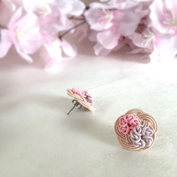 水引“Mizuhiki”製作　櫻花盛開　耳環　日式　少女的　鈦配件 第3張的照片