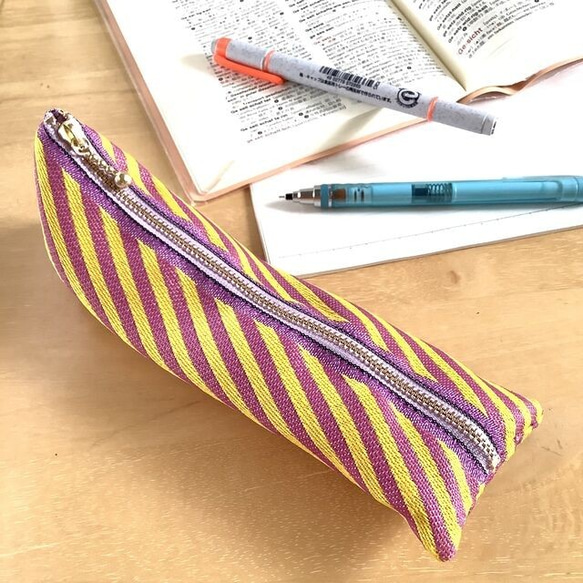畳縁　笔盒　日式　棉花糖　紫　黃色　條紋　可愛的 第2張的照片