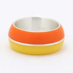 バイカラーリング　リングサイズ14号/カラー・イエロー＆オレンジ 樹脂　シルバー 1枚目の画像