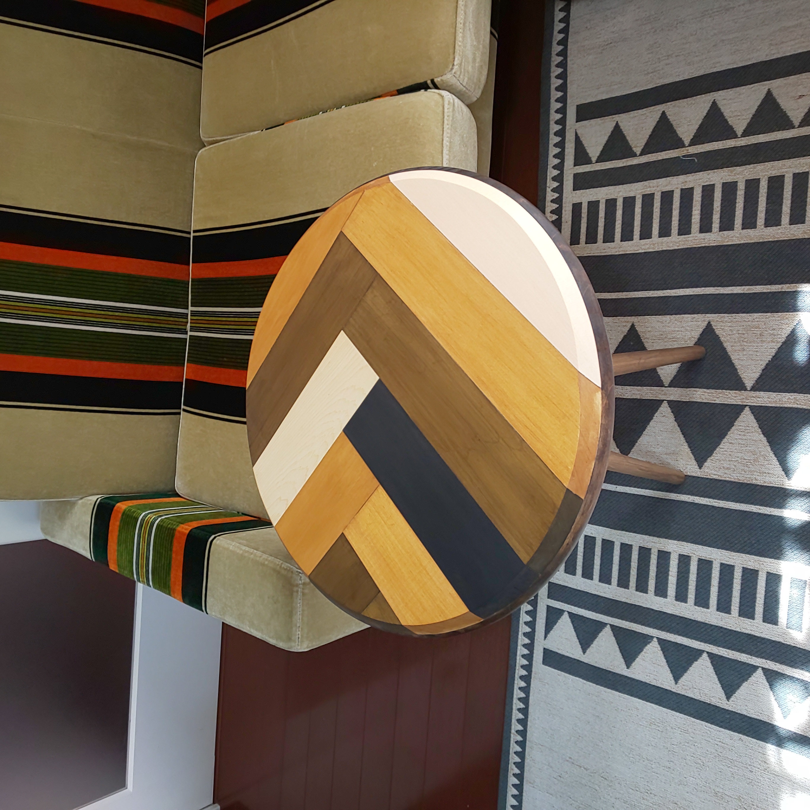 living サイド 円テーブル ローテーブル