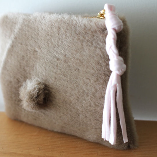 ハンドメイド ムートン ポーチ