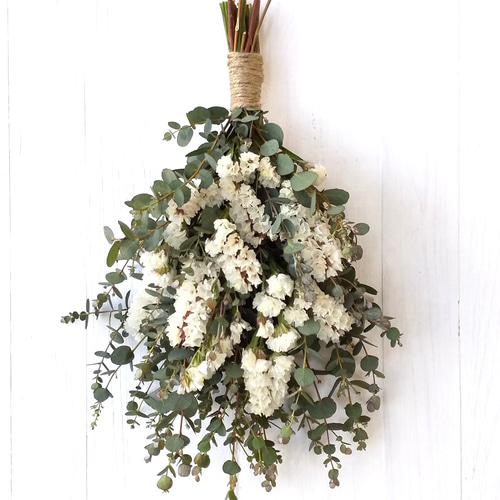 ドライフラワー★2種のスターチスいっぱい大人なリース　ユーカリ　ラグラス　あやめ すぐ届く母の日2024】ユーカリとニュアンスカラースターチスの