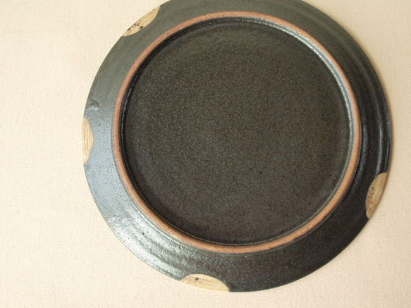 B　イエロードット　黒　陶器　　24.5ｃｍ　大皿　フラット 6枚目の画像