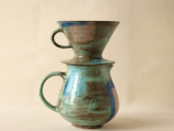 【GREEN】　コーヒードリッパー＆ピッチャー　グリーン　陶器　　600ｃｃ 1枚目の画像