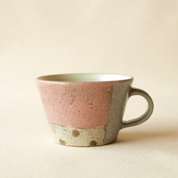 陶器マグカップ　ピンク×水玉 1枚目の画像