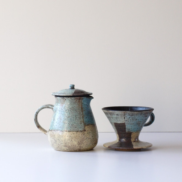 コーヒードリッパー＆ピッチャー　 ブルー×グリーン　陶器　 2枚目の画像