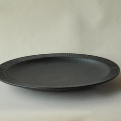 お皿　しのぎ　深皿　黒　直径約27.5ｃｍ　大皿 8枚目の画像