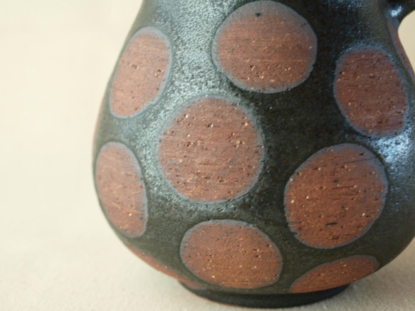 【KURO　6　】　コーヒードリッパー＆ピッチャー　 黒　ドット　陶器　　600ｃｃ 7枚目の画像