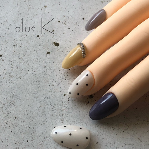28】水玉ネイル☆ドットネイル☆くすみカラー☆大人ネイル☆大人可愛い