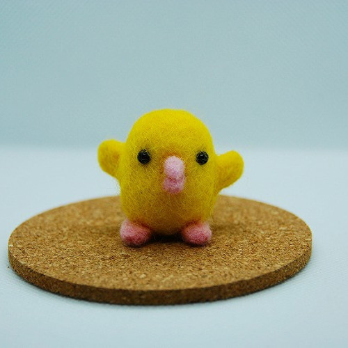 ひよこ(羊毛フェルト) 送料無料】羊毛フェルト ストラップ 置物 まんまる ひよこちゃん 羊毛