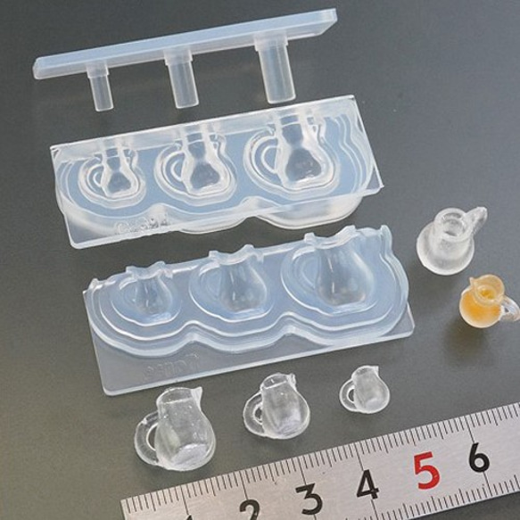 (S967)シリコンモールド　キッチン雑貨　シロップボトル　ガラス瓶　ピッチャー　容器　3サイズ　立体型　レジン専用 1枚目の画像