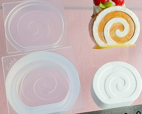 ロールケーキモールド S97)シリコンモールド ロールケーキ 38mm×32mm レジン・樹脂 you222