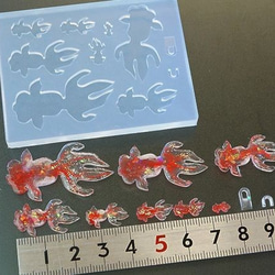 (S346) シリコンモールド　金魚　Cタイプ　カン付き　8サイズ 1枚目の画像