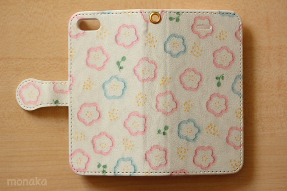 手刺繍柄プリント 手帳型iPhoneケース／花柄 3枚目の画像