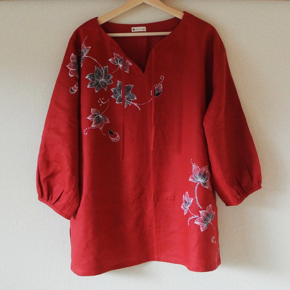 罩衫上衣，紅色&lt;薩拉薩斯，蓮花&gt; 第5張的照片