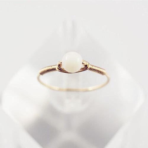 りんごさん専用　BIGHAND RING SUN サンリング 2022 運気を上げる白サンゴの1粒 リング ファランジリング ピンキーリング
