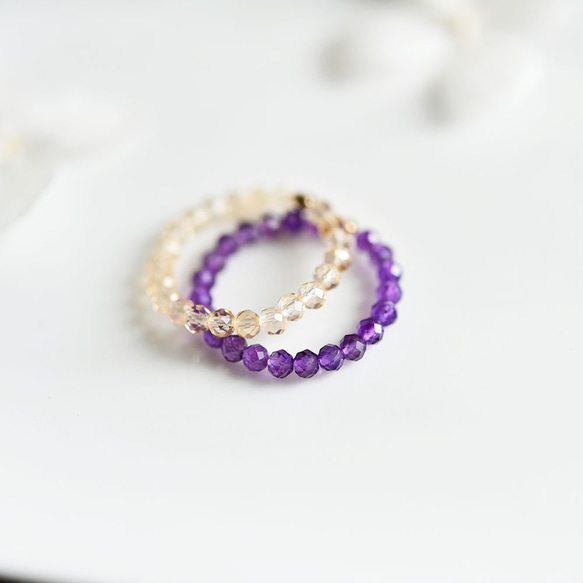 2 枚戒指套裝：黃水晶，幸運之石，紫水晶，愛情守護石。小指戒指，十一月和二月的誕生石。 第1張的照片