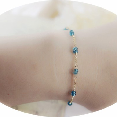 14kgf/天然石ロンドンブルートパーズのブレスレット★ハンドメイド★ 自分に必要なものやチャンスを引き寄せる石 ロンドンブルー