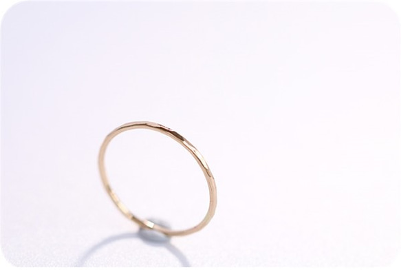 14KGF 簡單錘打戒指 閃光戒指 粉紅色戒指 非常適合堆疊 第1張的照片