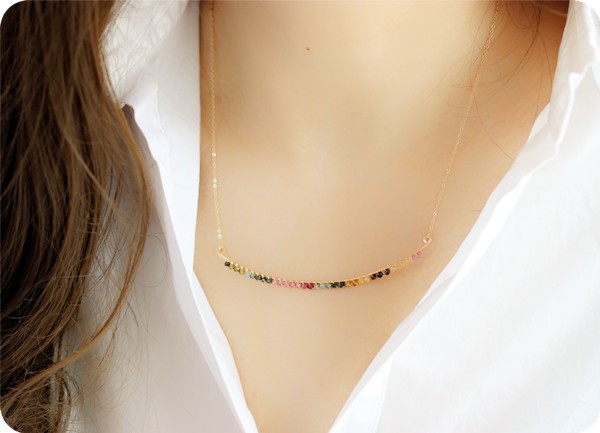 春らしい カラフルトルマリンの スマイル バーネックレス 10月誕生石