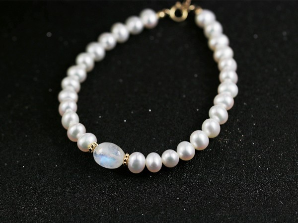淡水パールとレインボームーンストーンのブレスレット 6月誕生石　単品